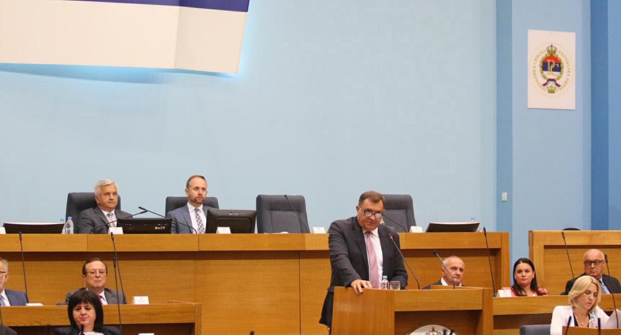 Dodik: Priča o "navodnom genocidu" ima za cilj satanizirati RS