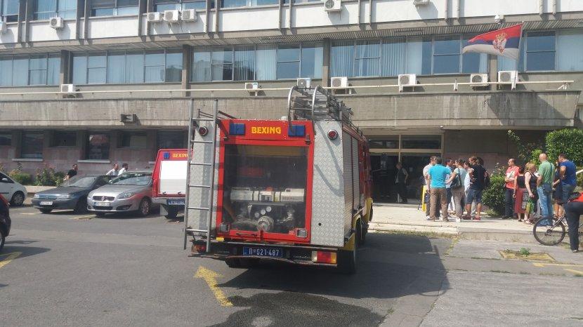 Tragedija na Vračaru kod Beograda: Dvoje mrtvih u Narodnoj biblioteci
