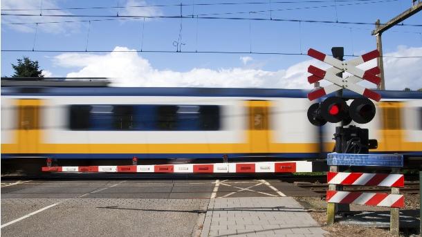 U Hrvatskoj putnički voz usmrtio muškarca na pružnom prijelazu