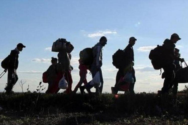 Francuska policija evakuirala 500 migranata iz izbjegličkog kampa