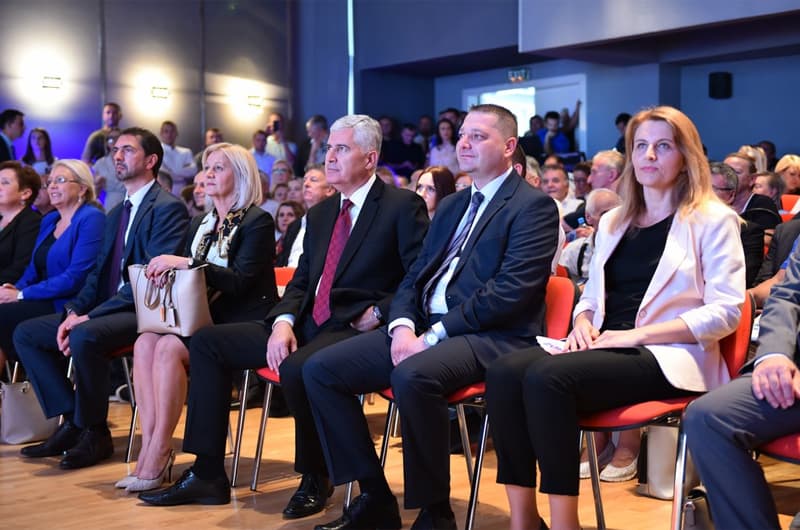 Čović na predizbornom skupu HDZ-a u Sarajevu: Ovo je i naš grad, BiH je i naša domovina