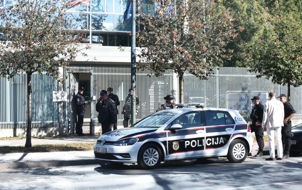 Privedena jedna osoba zbog lažne dojave o bombi u Ambasadi Velike Britanije