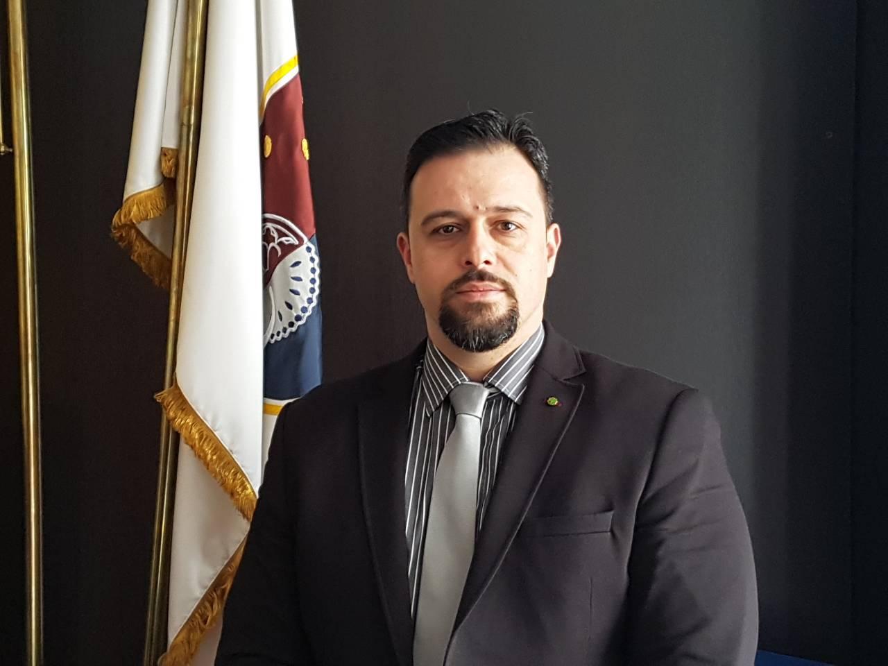 Mulabdić: MUP i ja nismo zaprimili nikakvu informaciju OSA-e o paljevini automobila Arapovićke