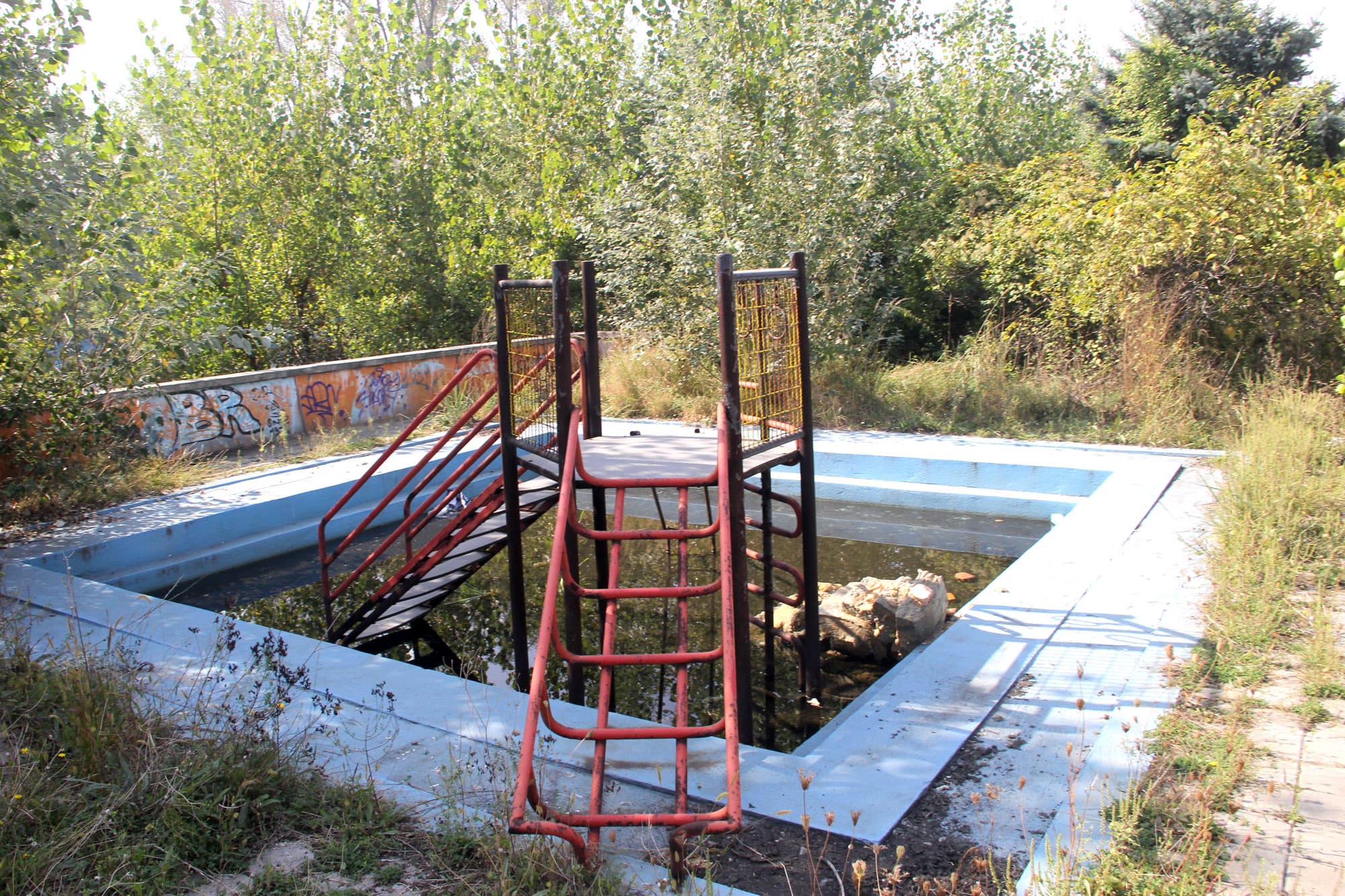 Ponos grada sada je scena strave i užasa
