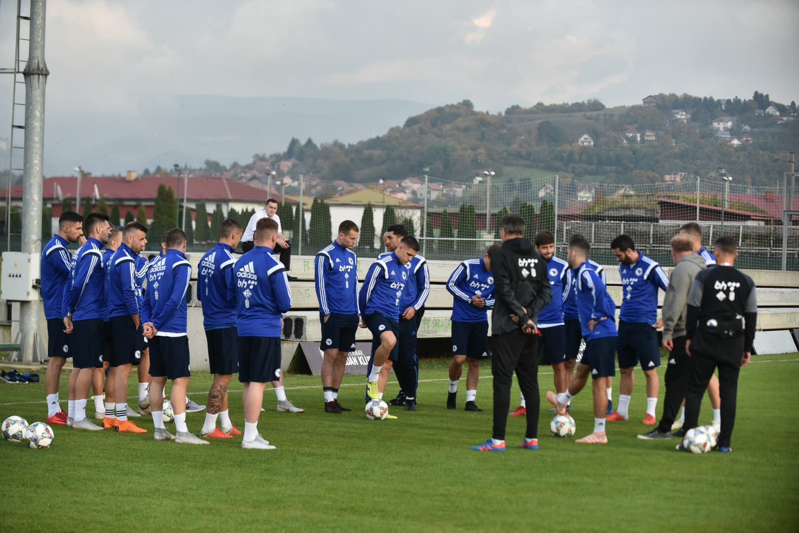"Zmajevi" odradili prvi trening, Kolašinac dolazi sutra