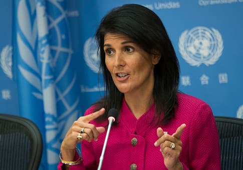 Tramp prihvatio ostavku Niki Hejli, američke ambasadorice pri UN-u