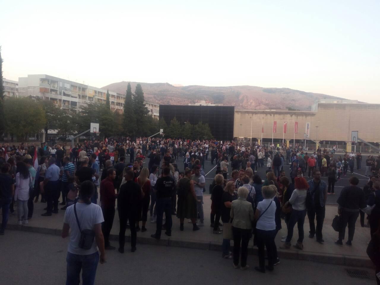 Protest protiv Željka Komšića u Mostaru