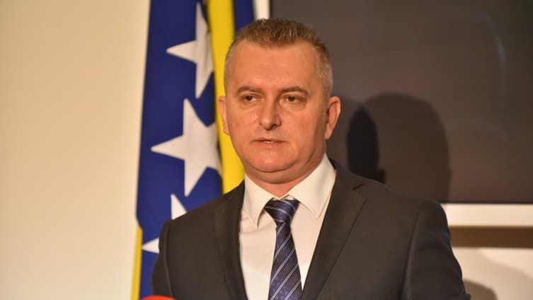 Karamatić: Komšića su izabrali islamski ekstremisti i dio glasača SDA, Federacija je u krizi
