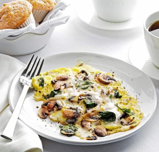 Omlet sa špinatom i gljivama