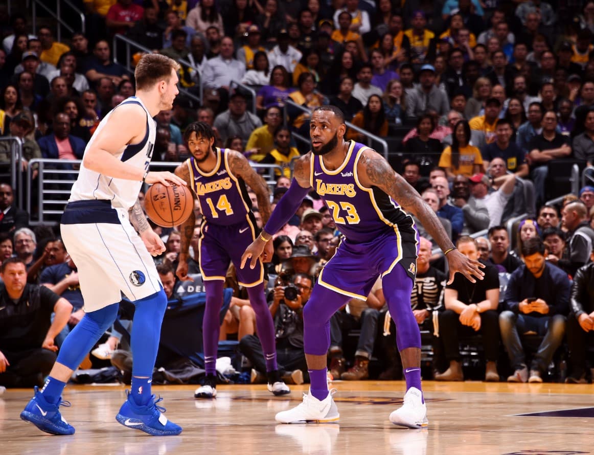 Lebron Džejms nakon utakmice oduševio Dončića poklonom