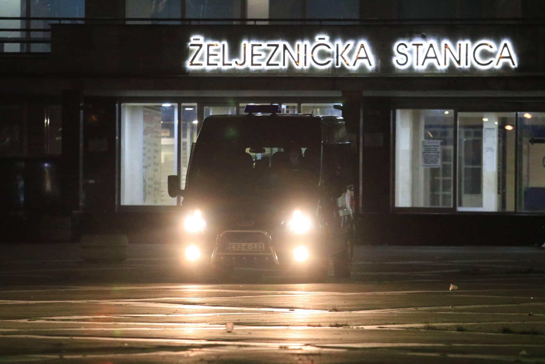 Tučnjava migranata na Željezničkoj stanici