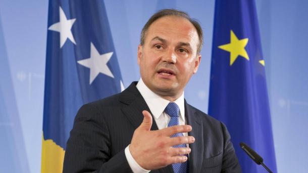 Hodžaj: Dijalog s Beogradom uvjetovati viznom liberalizacijom