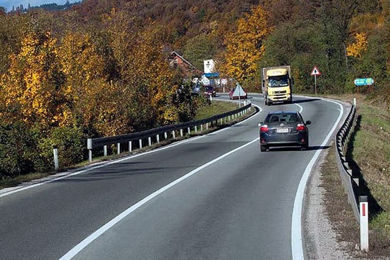 Povoljni uvjeti za vožnju na većini puteva u BiH