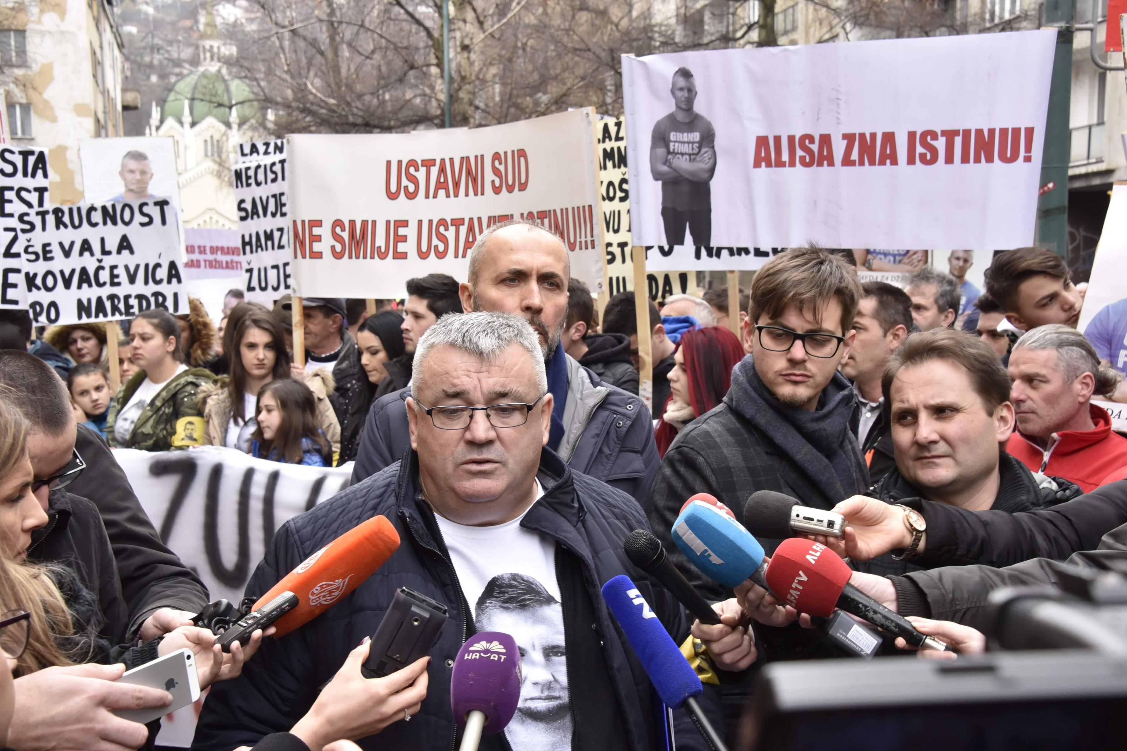 Sarajevska policija prijavila Općinskom sudu Muriza Memića zbog protesta 5. oktobra