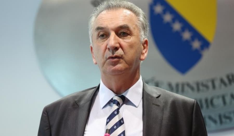 Šarović odgovorio Dodiku: Malo sutra, taj film neće gledati