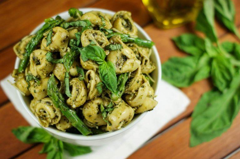 Tortelini u pesto sosu