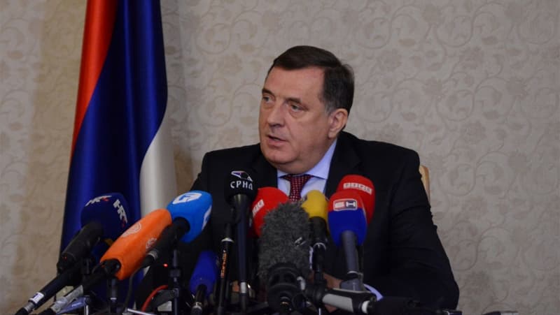 Policajcima koji čuvaju Dodika zabranjeno da u Predsjedništvo BiH unose oružje