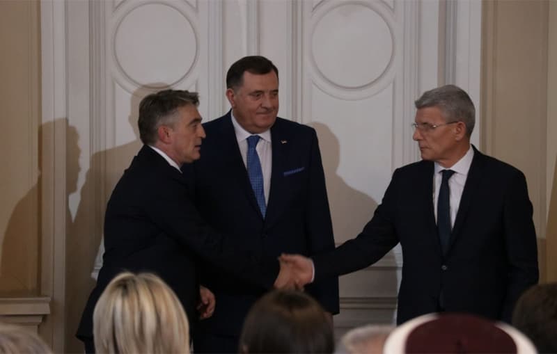Dodik ima 6 unučadi, Komšiću treća sreća, Džaferović krije rad u AID-u