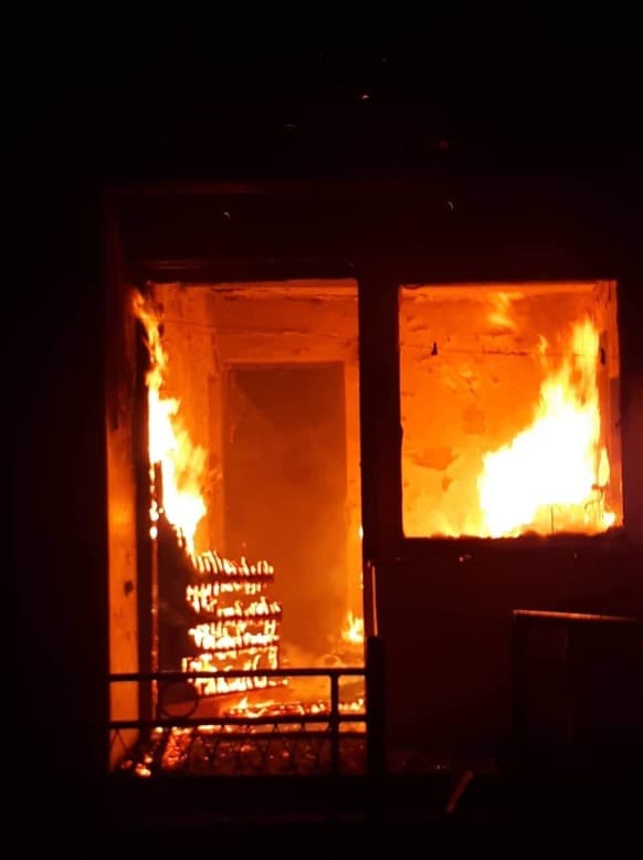 Jablanica: Zapalio kuću i ostavio majku da izgori u njoj