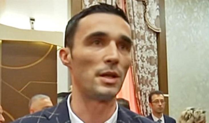 Zahtjev BiH i Srbije nevažeći, obratite se Kosovu ustavnim imenom