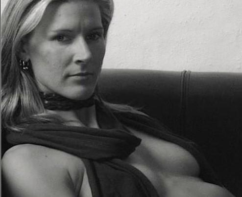Ova seksi djevojka je četverostruki prvak svijeta u sportu koji svi dobro znamo