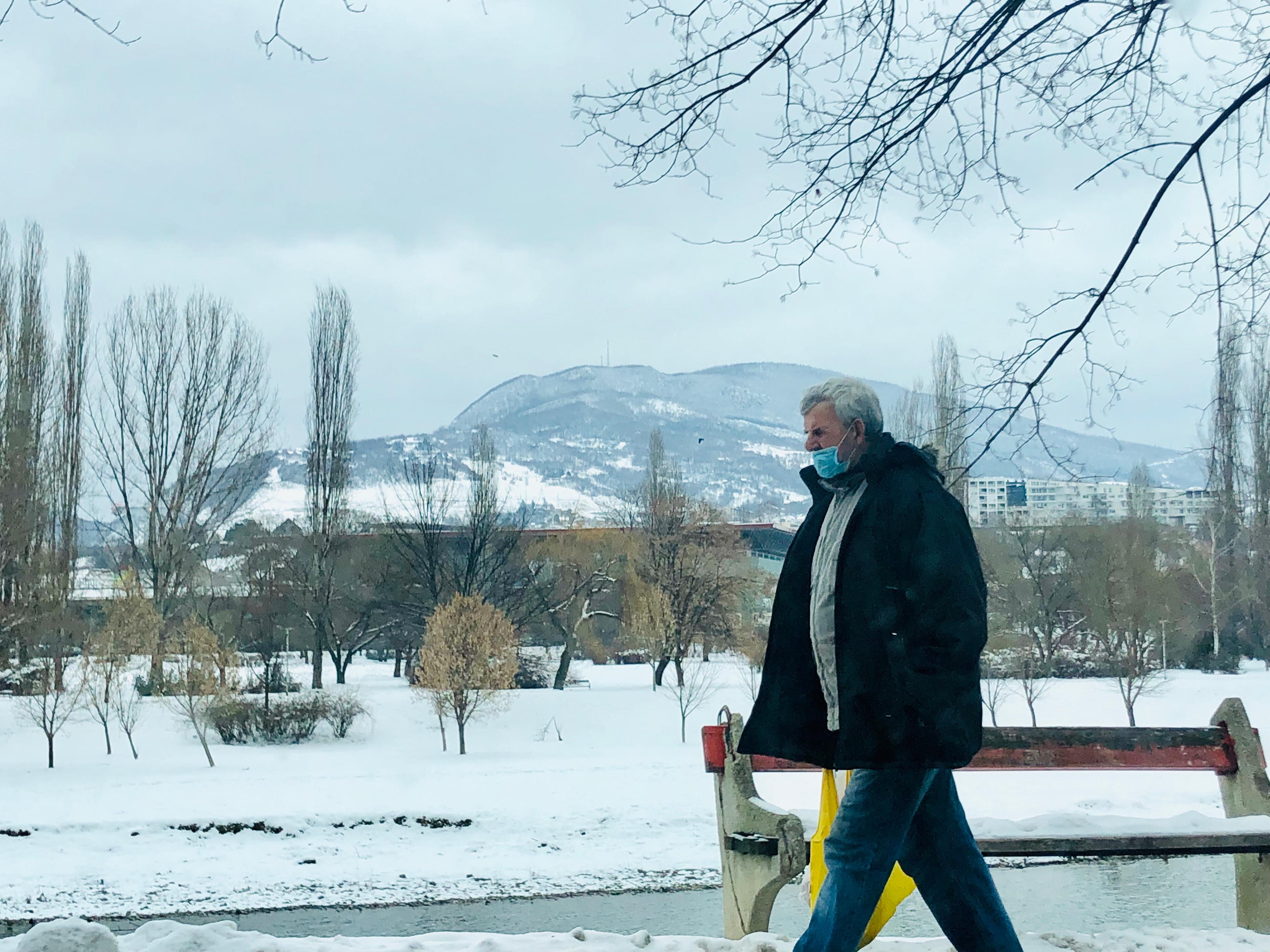 U Zenici nezdrav zrak, građani hodaju s maskama