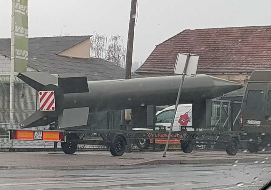 Kombi s raketom već danima kruži po Zagrebu