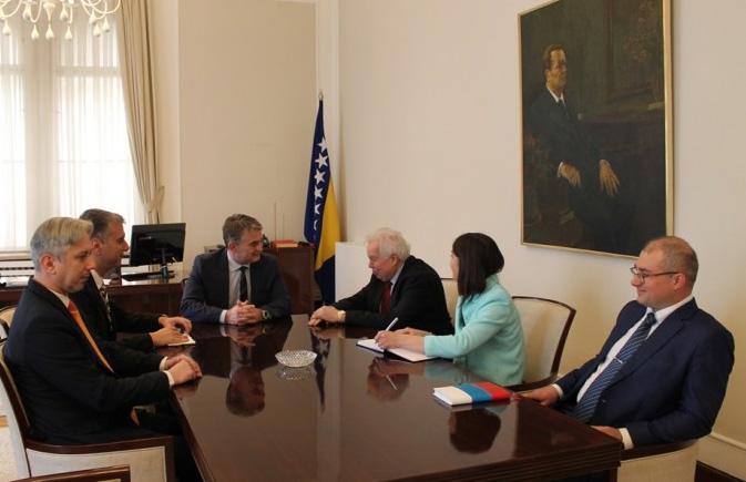 Komšić - Ivancov: Unaprijediti ekonomsku saradnju dvije zemlje
