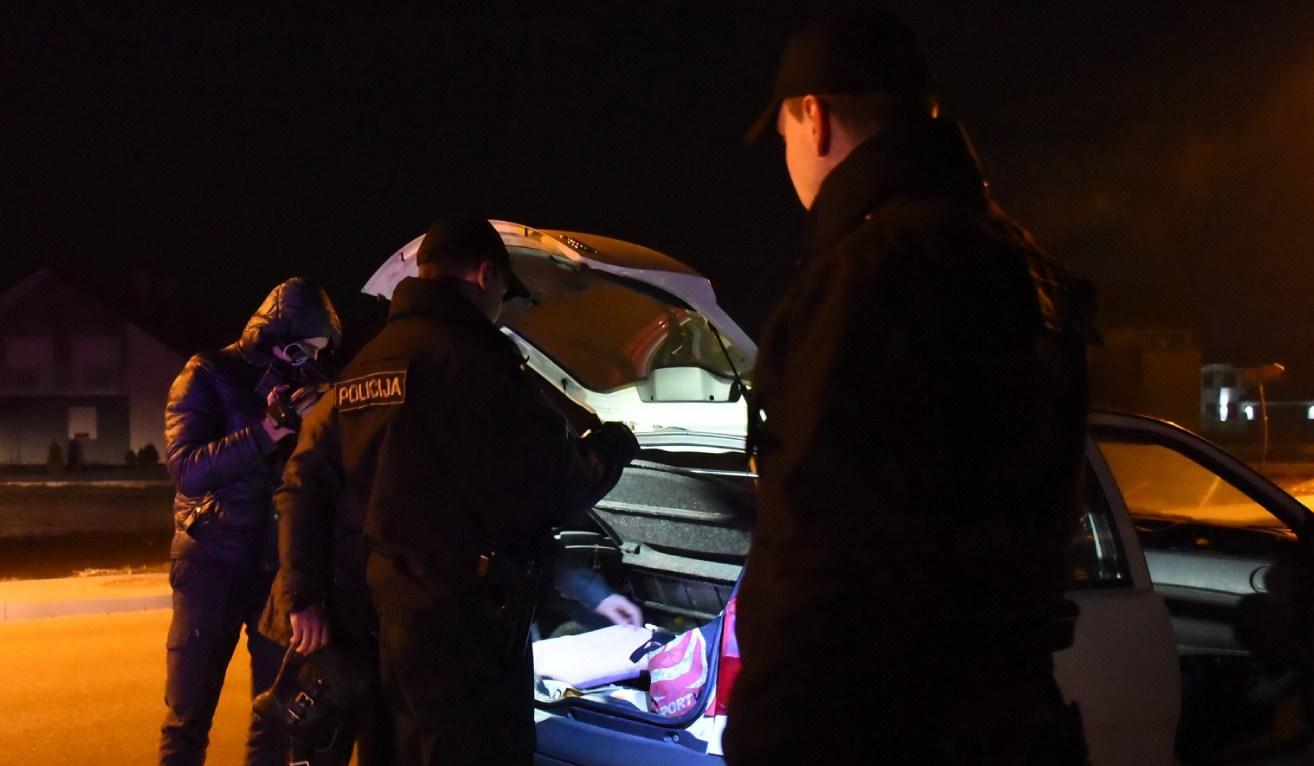 Kako izgleda jedna noć sa ''crnim uniformama''