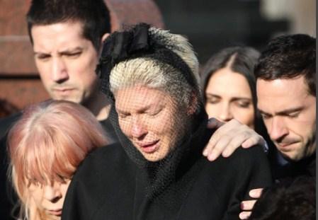 Prijatelje uhvatila panika: Jelena Karleuša u sve lošijem stanju