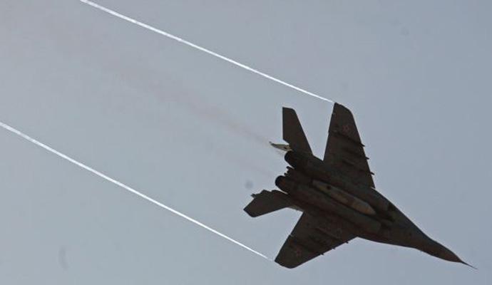 Pao kineski vojni avion, ima poginulih