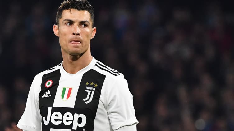 Pogledajte kako Kristijano Ronaldo motivira saigrače na poluvremenu utakmice protiv Atletika