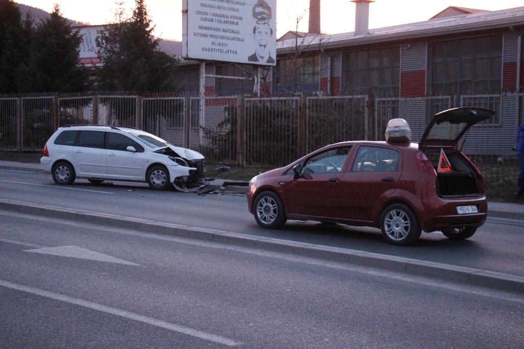 Jedna osoba povrijeđena u saobraćajnoj nesreći u Zenici