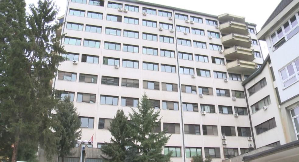 Autom pregazila oca dok je izlazio iz šahta, preminuo u bolnici