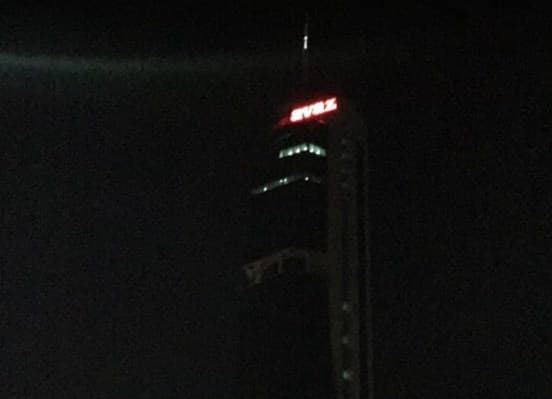 Sat za planetu Zemlju: Ugašena svjetla na najvišoj zgradi u regionu "Avaz Twist Toweru"