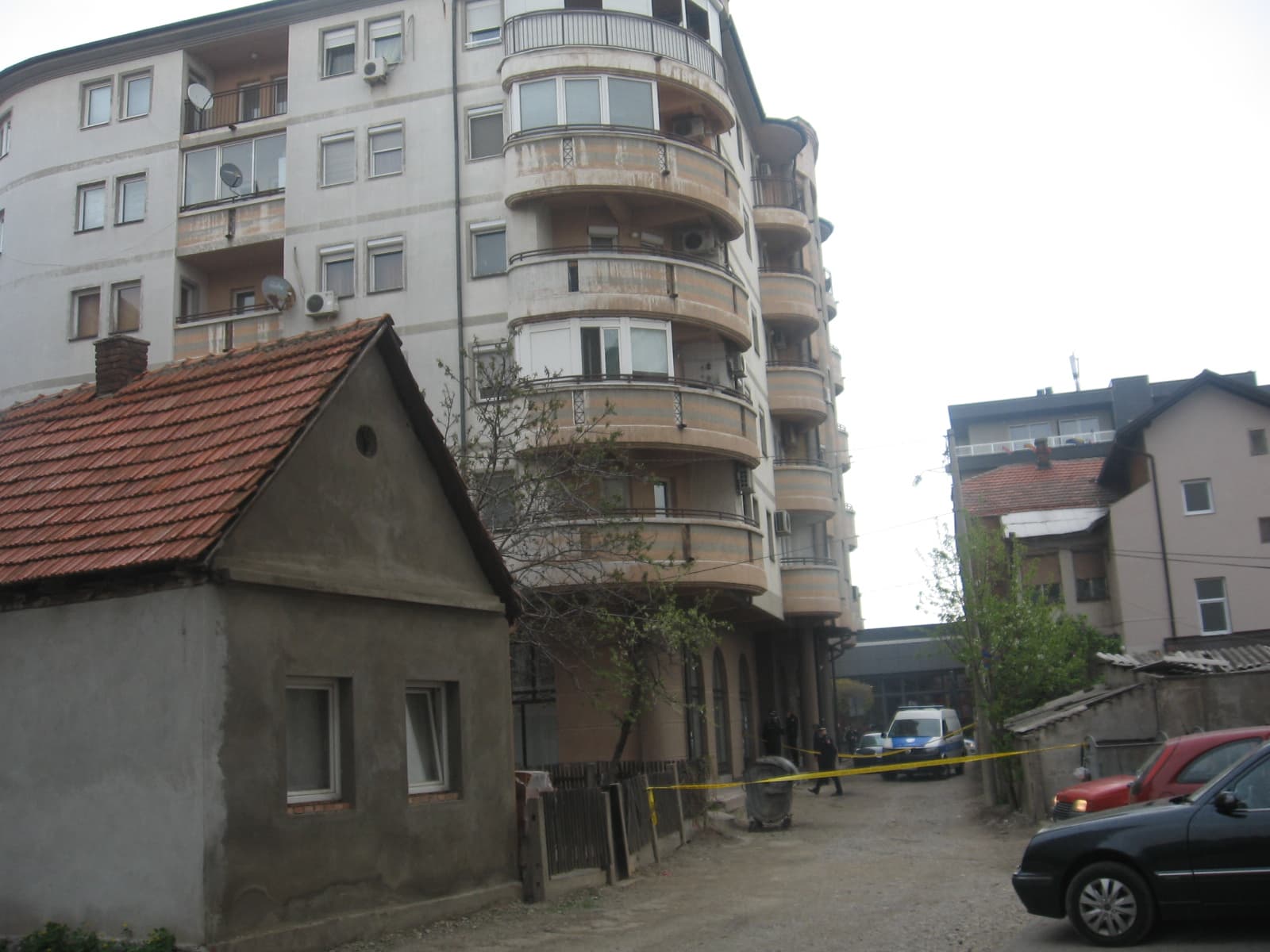 Muškarac izvršio samoubistvo skokom s petog sprata zgrade
