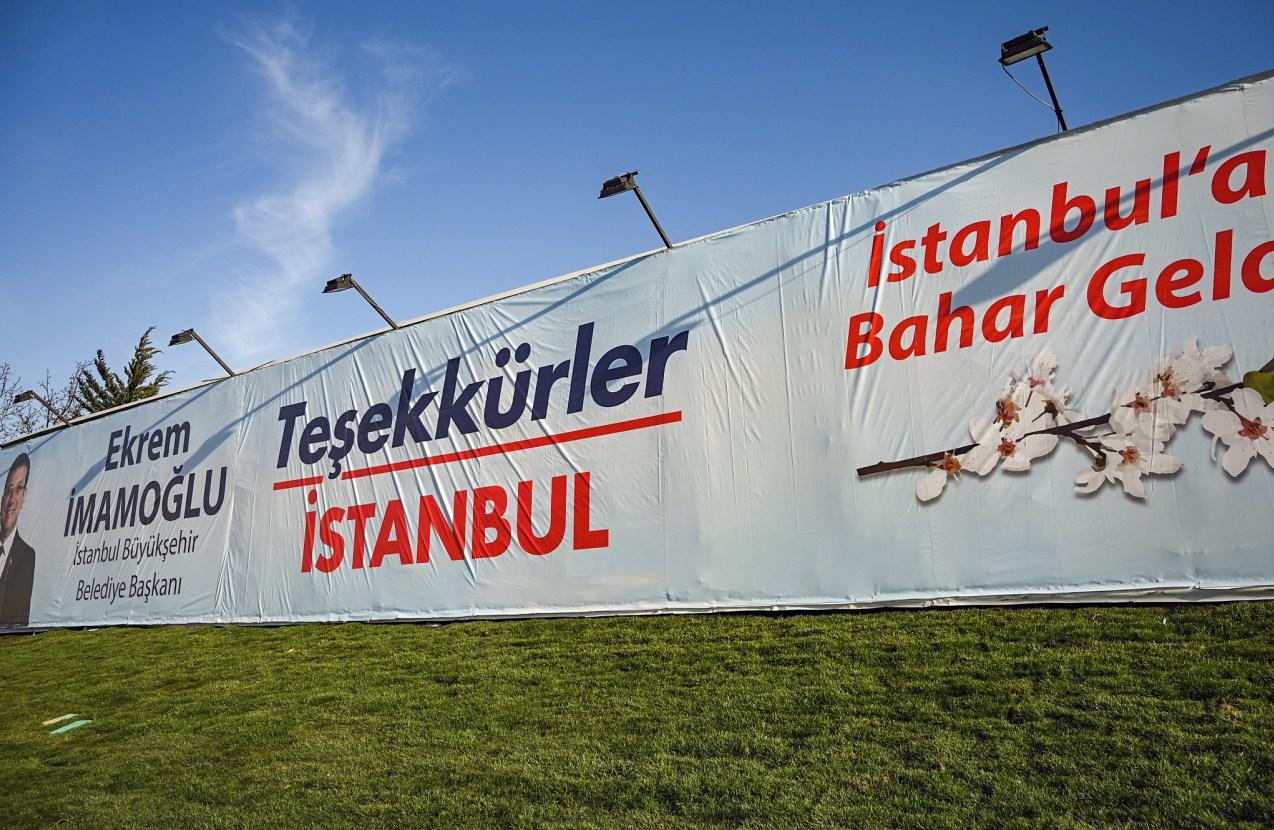 Kandidat opozicije i dalje u vodstvu u Istanbulu