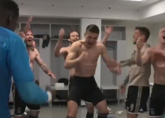 Srušili Juventus pa u svlačionici napravili ovo