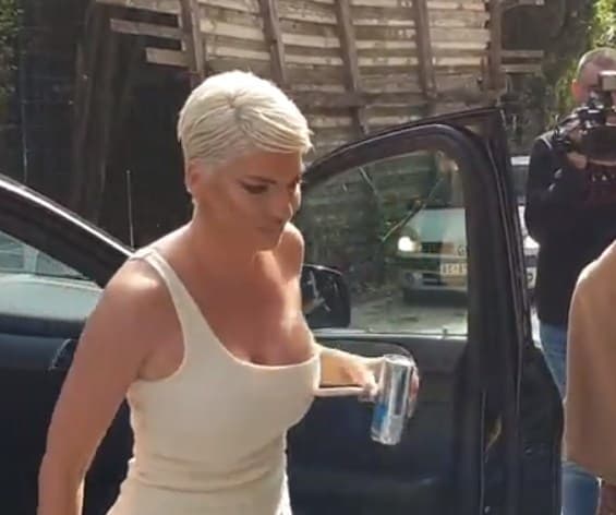 Mami uzdahe: Pogledajte kako se Jelena Karleuša sredila za emisiju "Zvezde Granda"