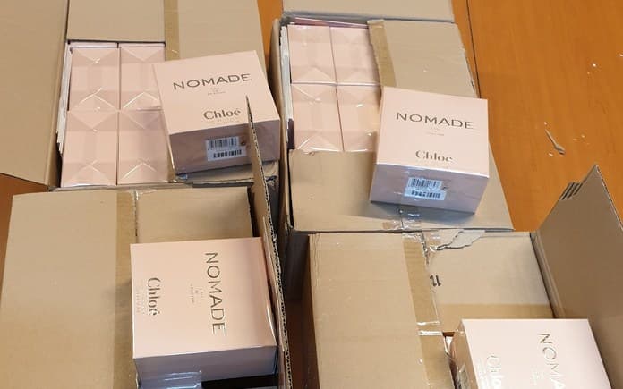 Oduzeti parfemi i mobiteli vrijednosti 155.000 maraka