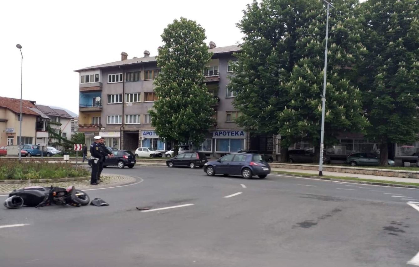 Povrijeđen motociklista u saobraćajnoj nesreći