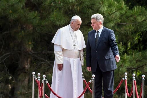 Papa Franjo stigao u posjetu Sjevernoj Makedoniji