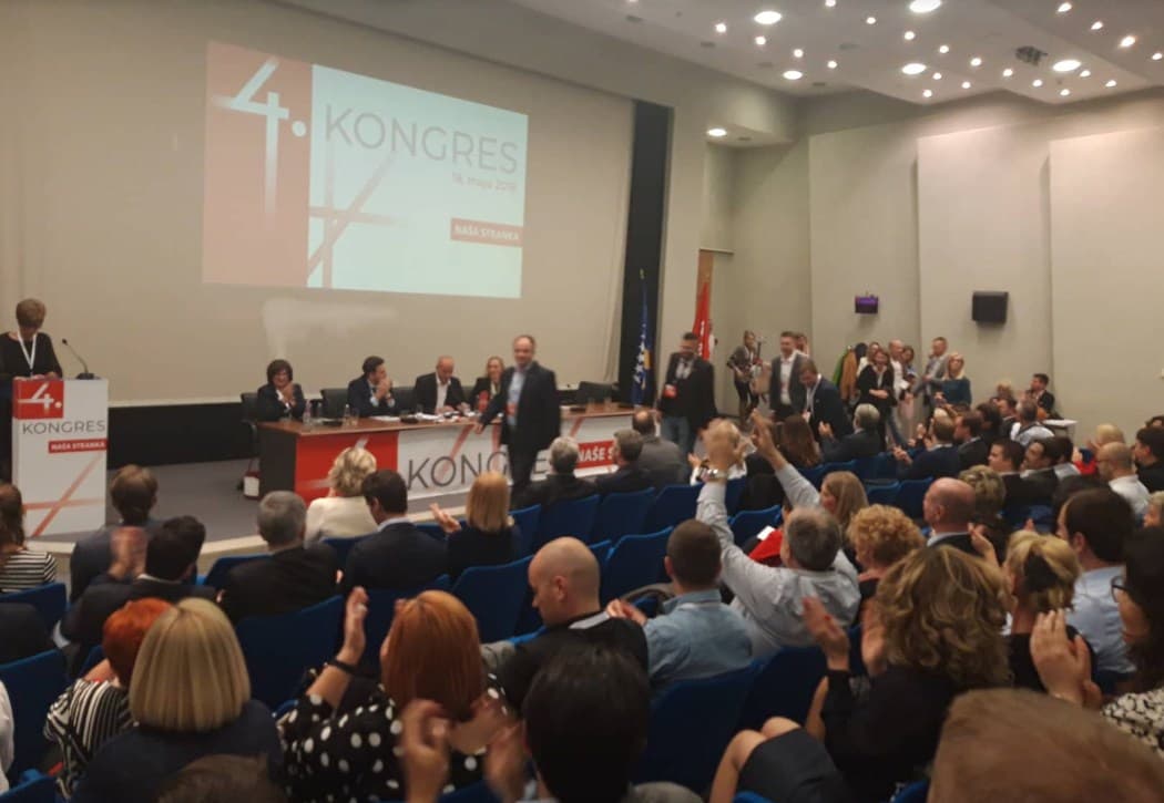 Nakon višesatnog razmatranja: Kojović ostaje na čelu stranke