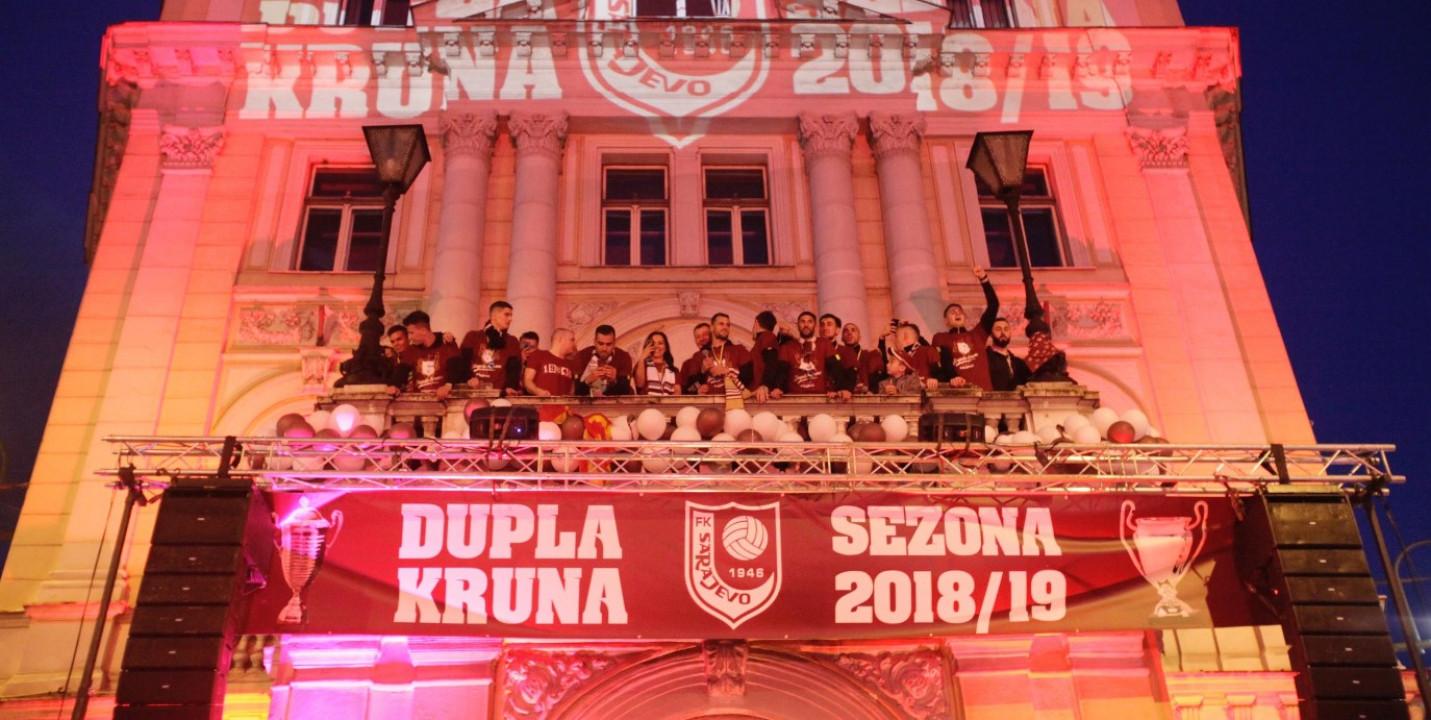 Željezničar nije čestitao gradskom rivalu, ali je jedan ''Manijak" smislio način kako to da uradi