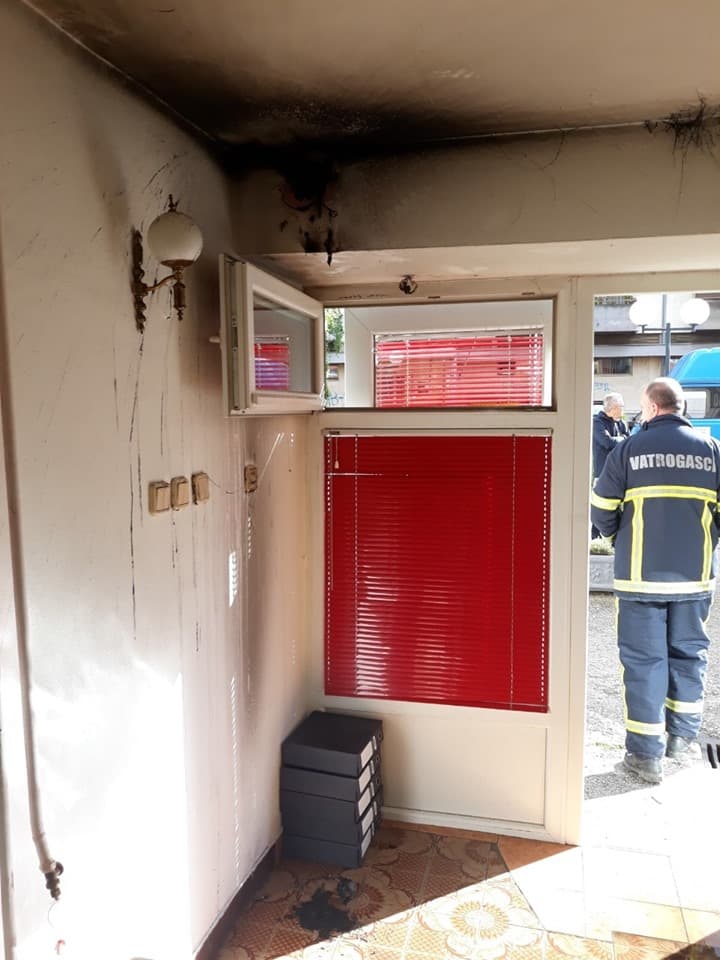 Vatra izbila na ventilatoru - Avaz