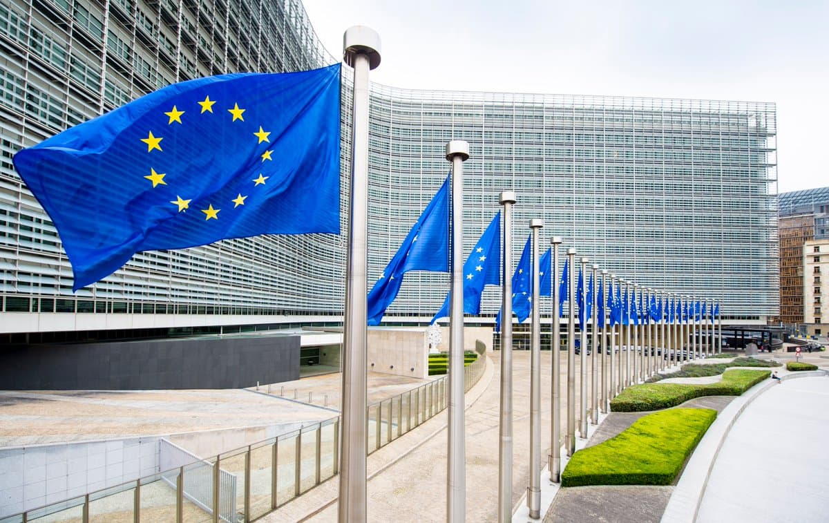 Johanes Han na doručku sa šefovima diplomatija EU: Neizvjesno proširenje Unije