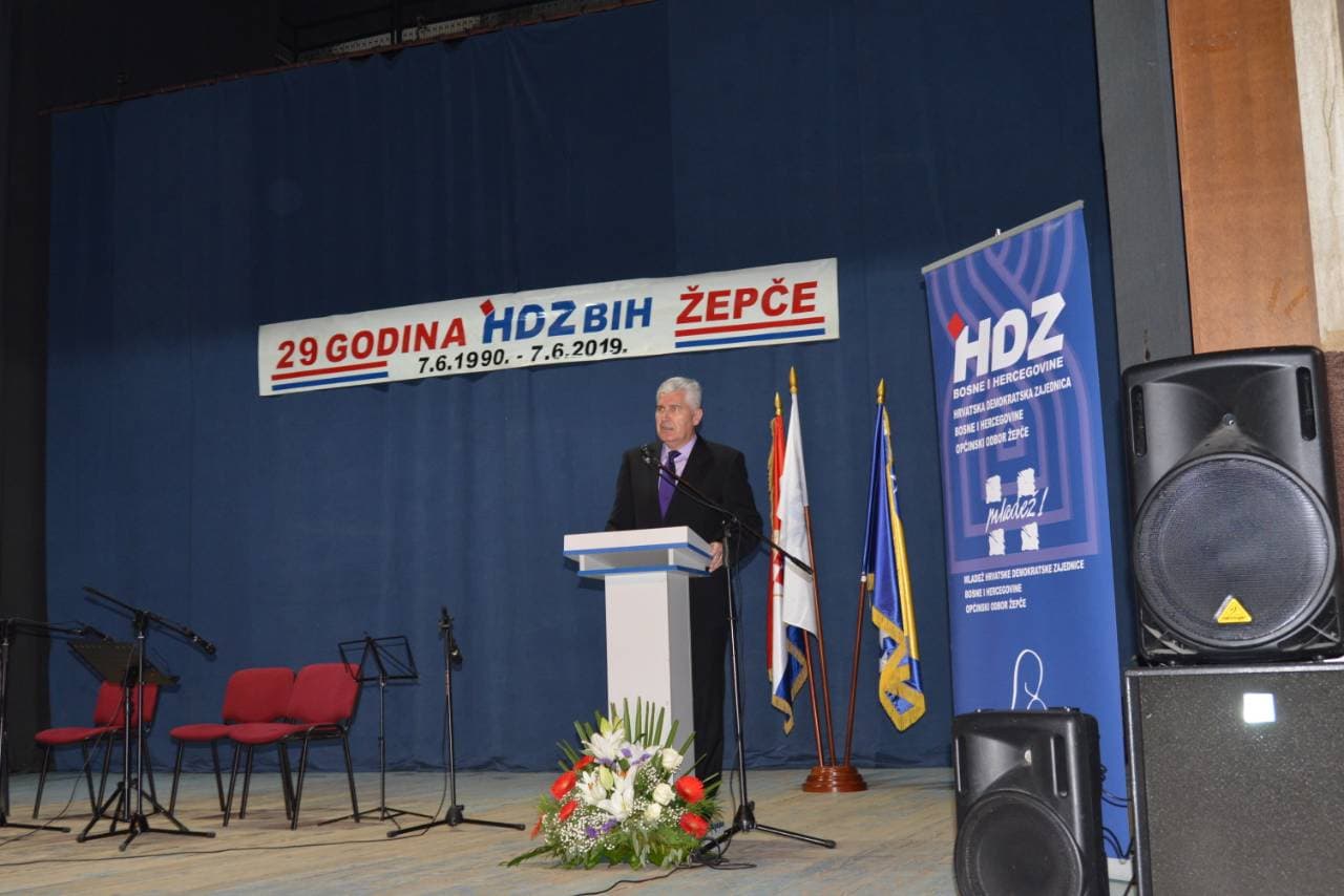 Čović: Ko god nas pokuša izmjestiti iz političke utakmice, zna se kako će završiti