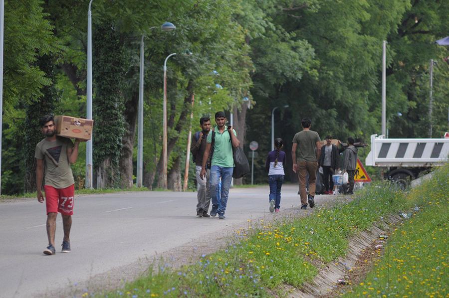 Policija spriječila migrante da se s Vučjaka vrate u Bihać