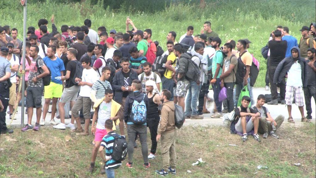 U Sarajevu neće biti okupljanja migranata na javnim površinama i mjestima koja nisu za to predviđena
