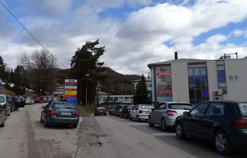 U sudaru sa Škodom teško povrijeđen motociklista